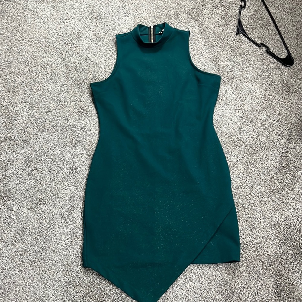 Charlotte Russe Emerald Green with Gold Flecks Body Con Dress Size L